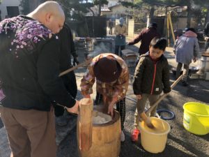 正月　餅つき